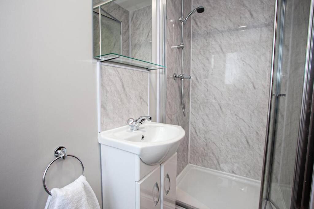Fabulous Newly Refurbished Apartment - Great Links Bury  Exterior foto
